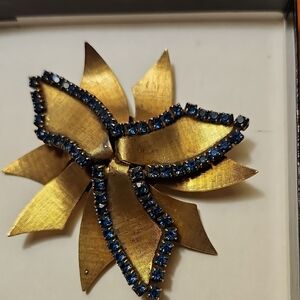 Gold-Tone Floral Brooch with Blue Crystal Trim - Women Jewelry